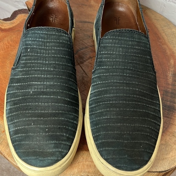 Frye Gemma Slip On - Picture 4 of 11